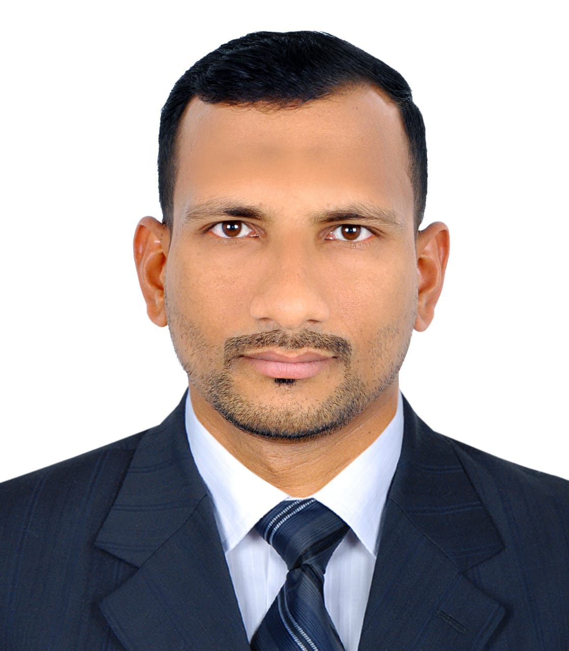 Anwar Hossain (04, Dubai)